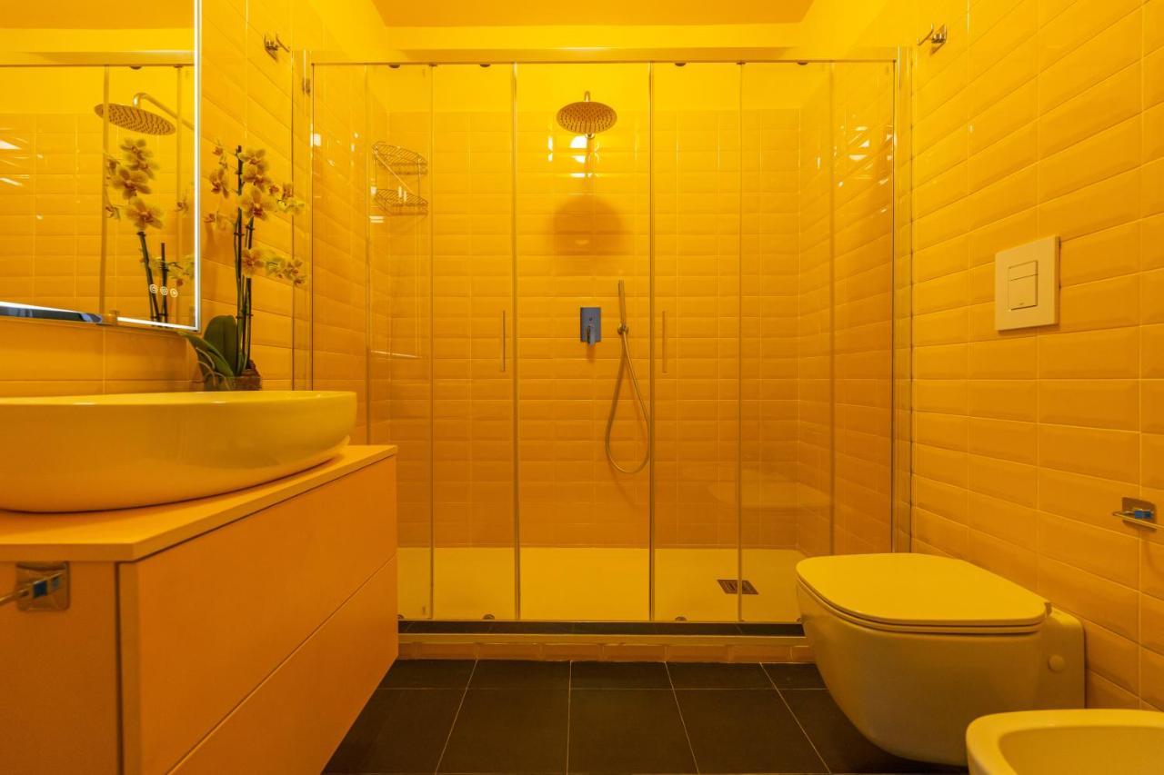 ナポリ Teatro Toledo 272 Bed & Breakfast エクステリア 写真
