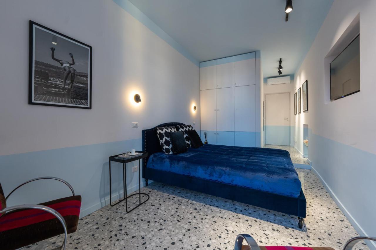 ナポリ Teatro Toledo 272 Bed & Breakfast エクステリア 写真